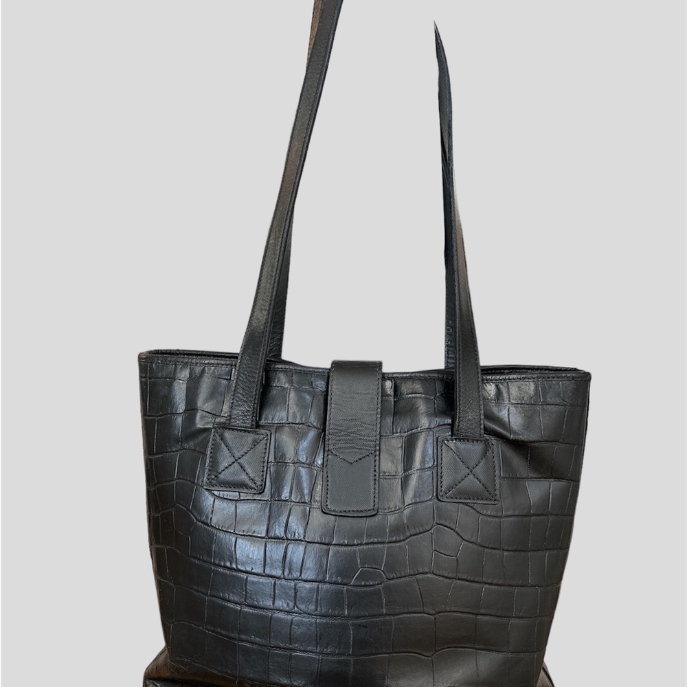 Dooney Bourke Bayou North/South Leather Large Bucket Tote - Picture 2 of 6